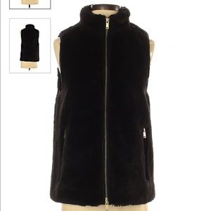 Really cute Faux Fur vest!
